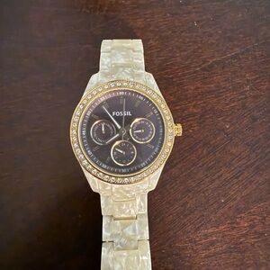 Fossil Cream and Gold Pearlized Watch